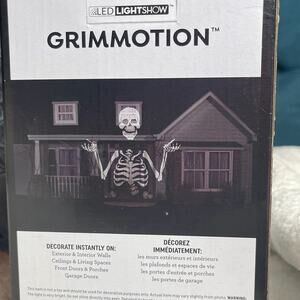 ♡ NIB HALLOWEEN GRIMMOTION LED LIGHT SHOW